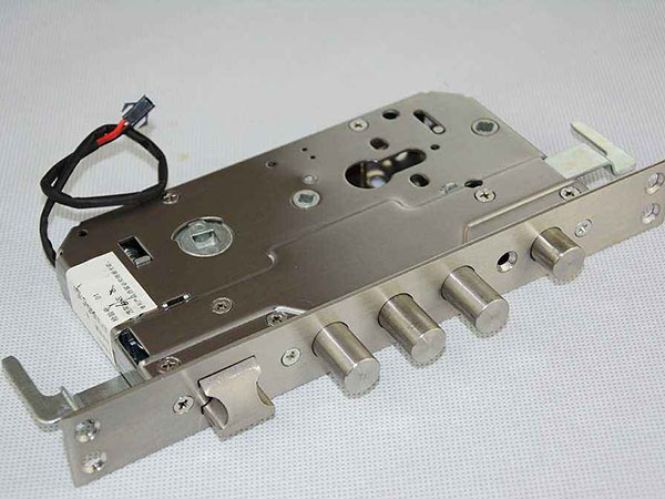 余姚24小时上门开锁公司